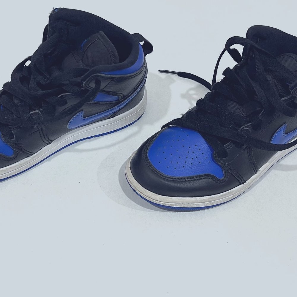 Air Jordan 1 KIDS (Size: 13C)